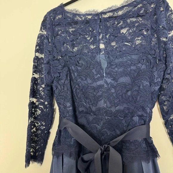 Adrianna Papell Navy Lace Long-Sleeve Gown - Picture 10 of 12